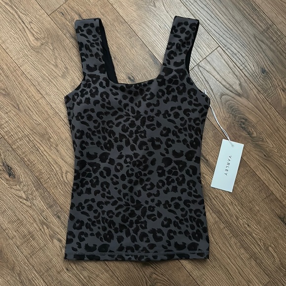 NWT Varley Aletta Black Iron Gray Cheetah Printed Athletic Tank Top Womens Small - Picture 2 of 5
